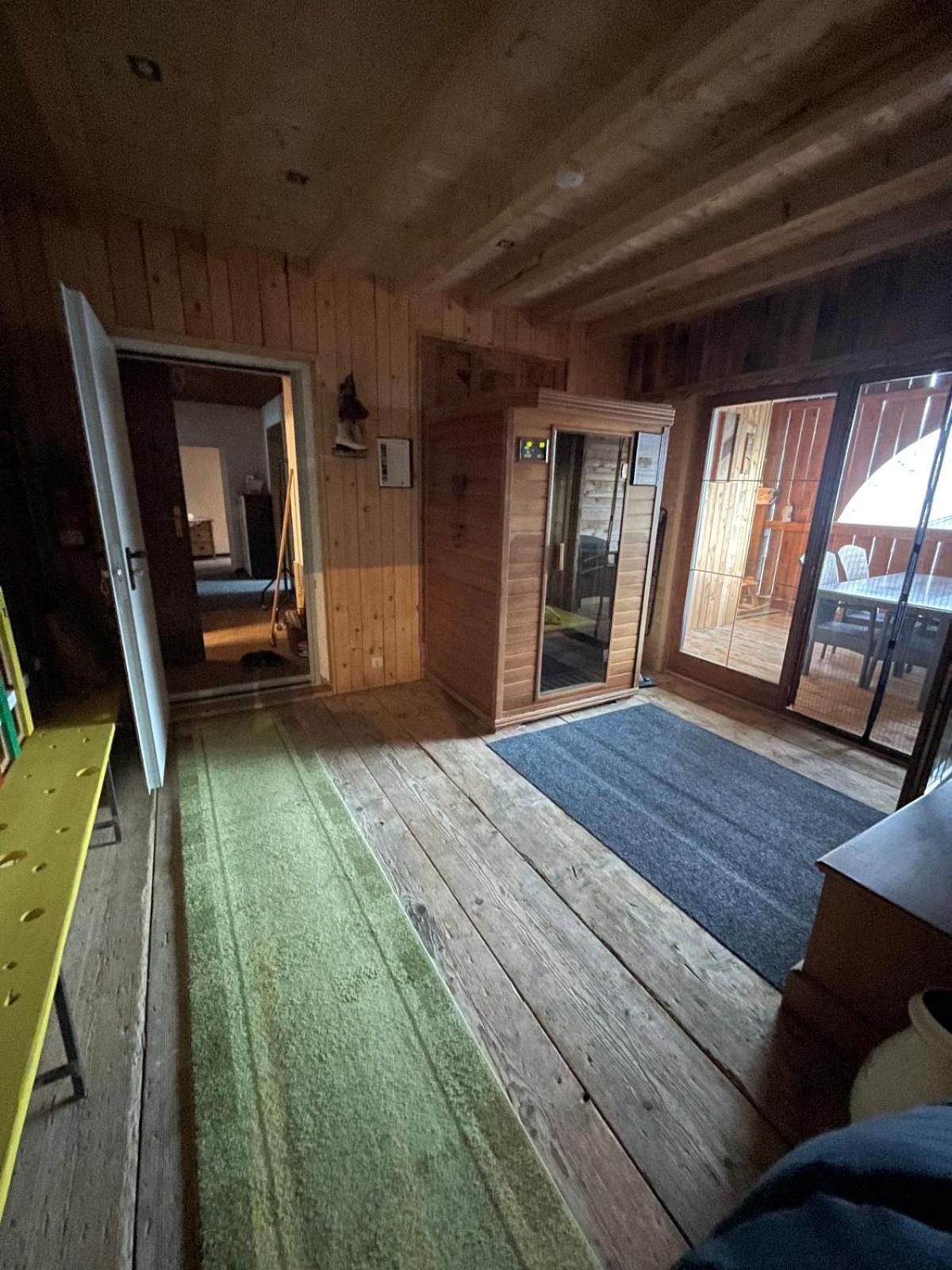 Upcycling Appartement Fischl - Nachhaltig Und Kreativ Wohnen Fuer Gross Und Klein Jenbach Exterior photo